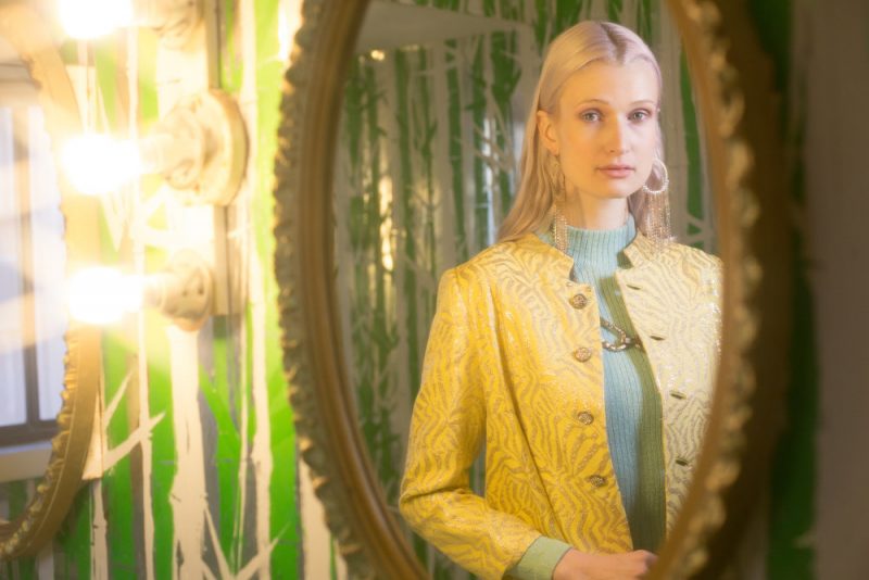 vintage store greenport new york antiques clothing furniture vinyls