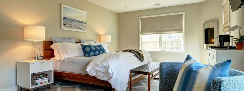 white fences inn b&B bed and breakfast the hamptons stay vacation long island water mill