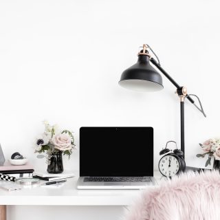 Influencer marketing digital instagram social media small business entrepreneur