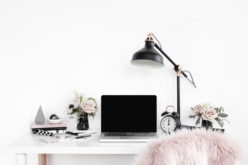 Influencer marketing digital instagram social media small business entrepreneur