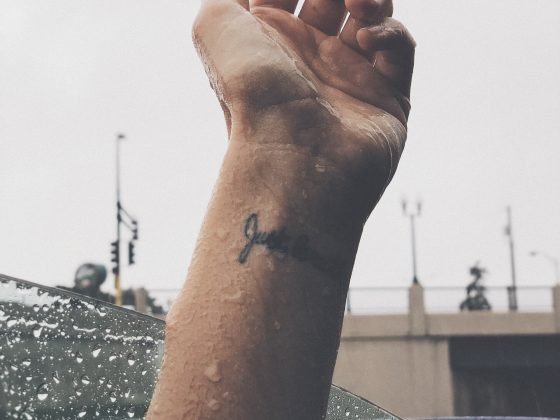 Just Breathe Karole Friese Hand Sky